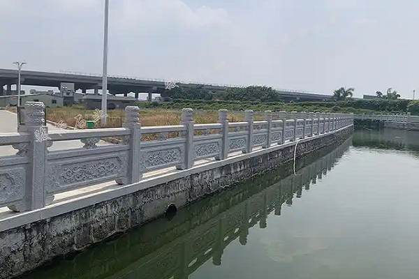 大连仿古石栏杆生产厂家 品质好才是硬道理 同城本地域经销商